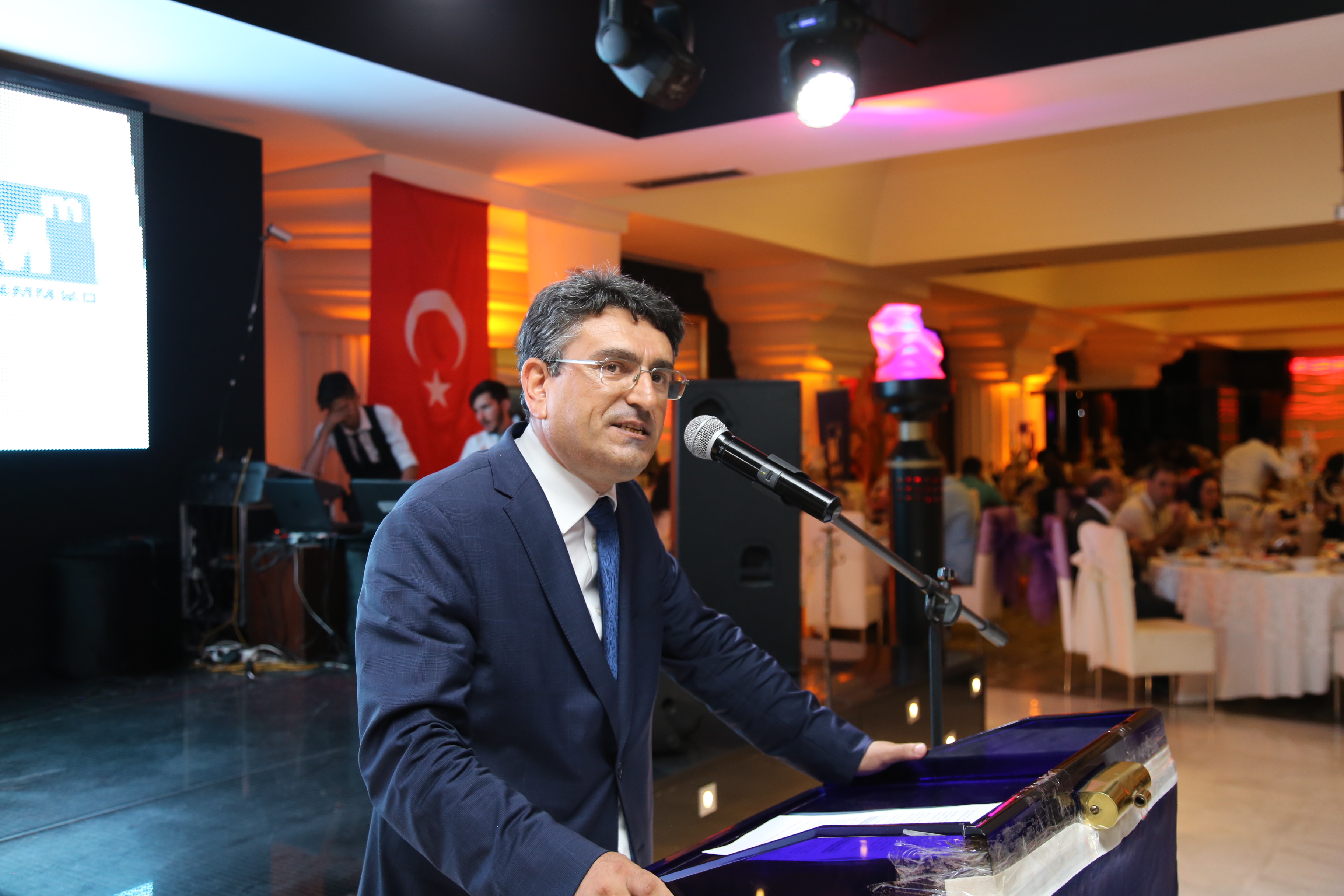 MESLEK MENSUPLARI İFTARDA BULUŞTU